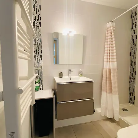 Serenite - Proche De La *