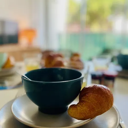 Serenite - Proche De La Apartman